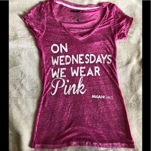 “on Wednesdays we wear pink" mean girls t shirt